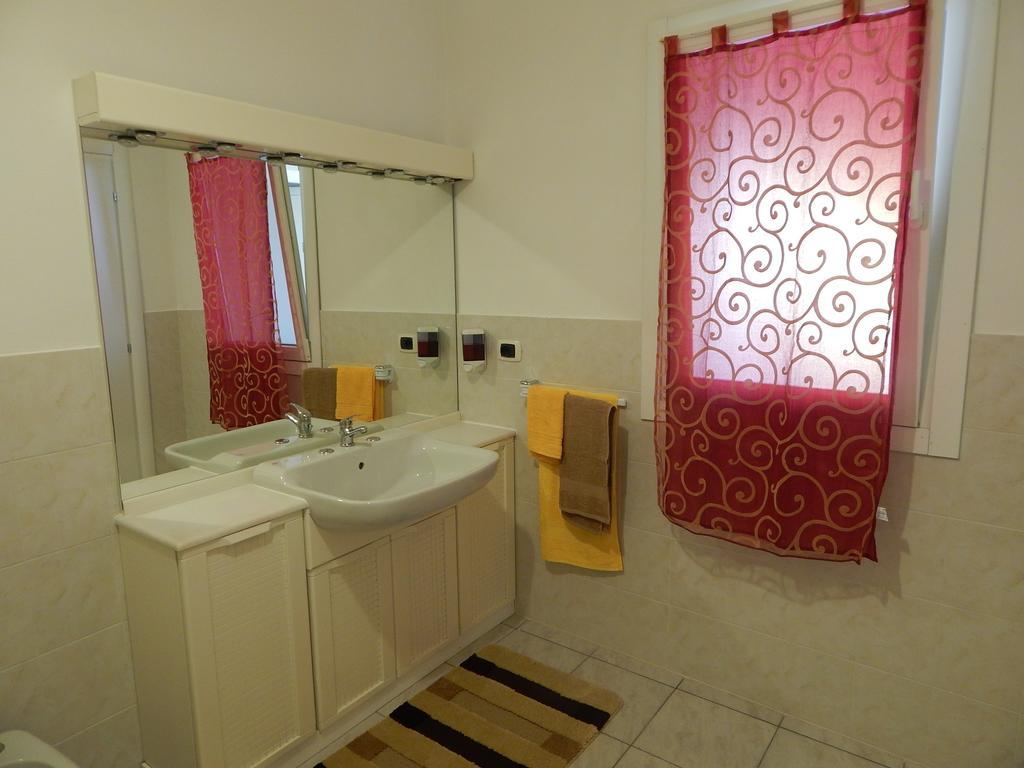 B&B Corte Bolandina Taglio Di Po Room photo